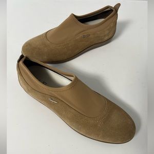 Salvatore Ferragamo Women’s Shoes 8.5